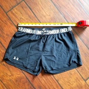 🎉HP🎉 Under Armour shorts